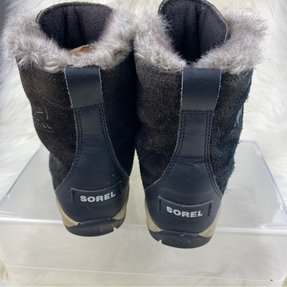 SOREL WINTER FUR LACE UP BOOTS - Picture 3 of 9